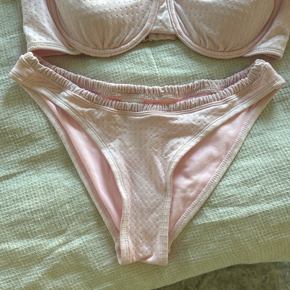 Target Bikini - Picture 2 of 5